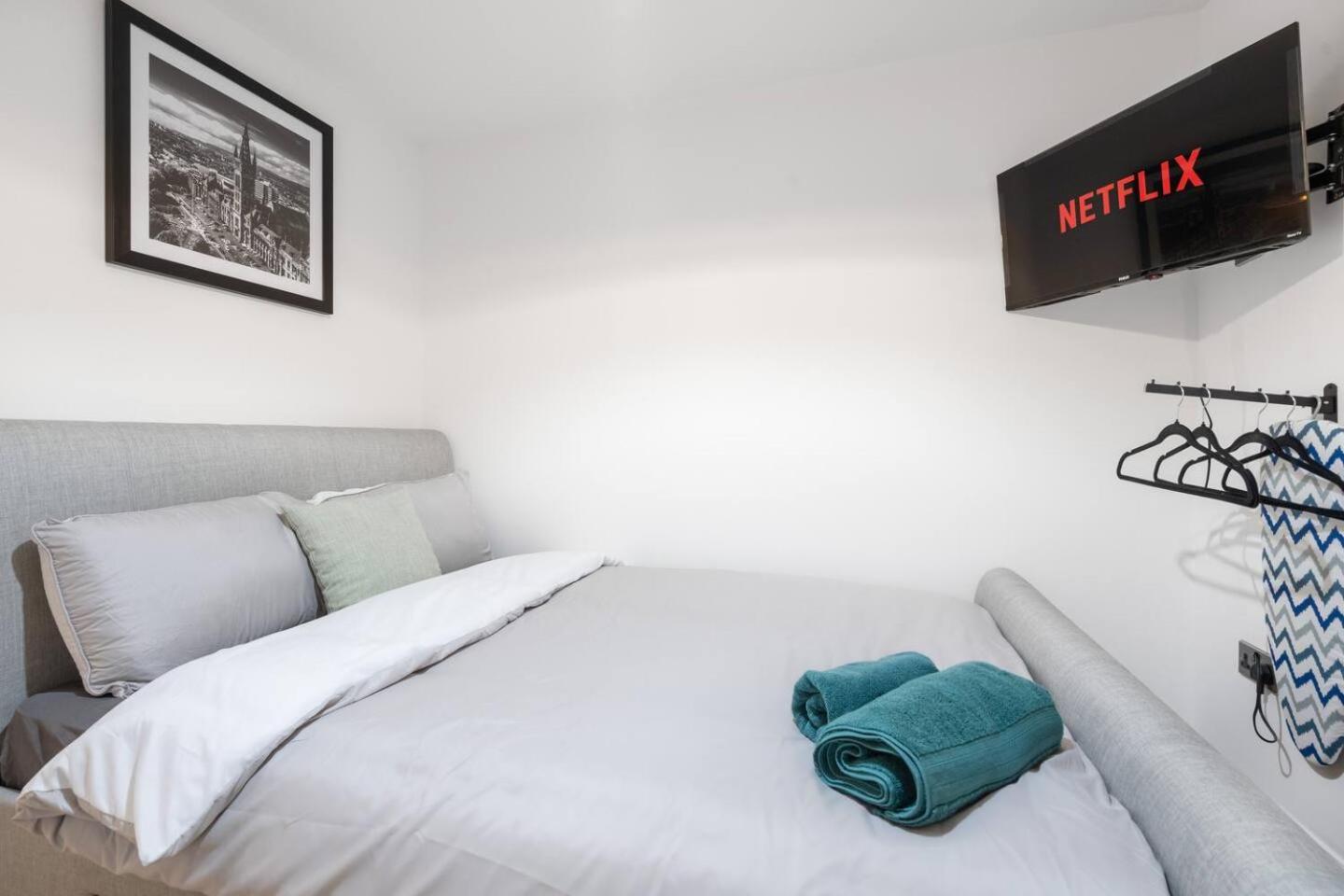 Urban Stay Studio Bright Space 10 Mins To City ลิเวอร์พูล ภายนอก รูปภาพ